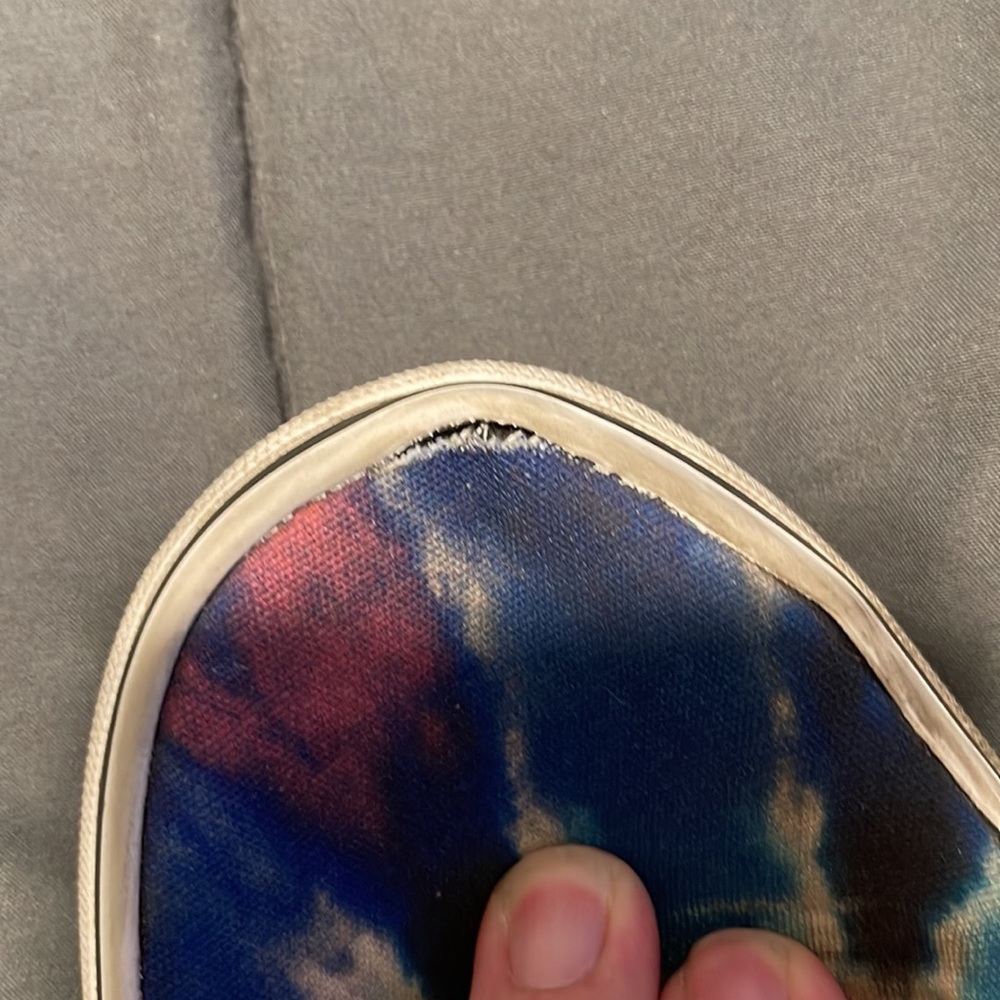 Vans - Picture 3 of 3